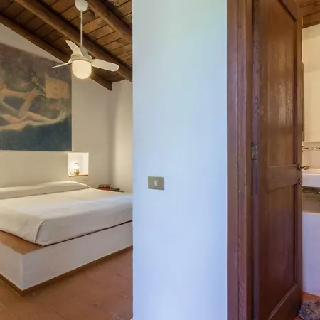 Villa Ferula, Serr'e Morus *